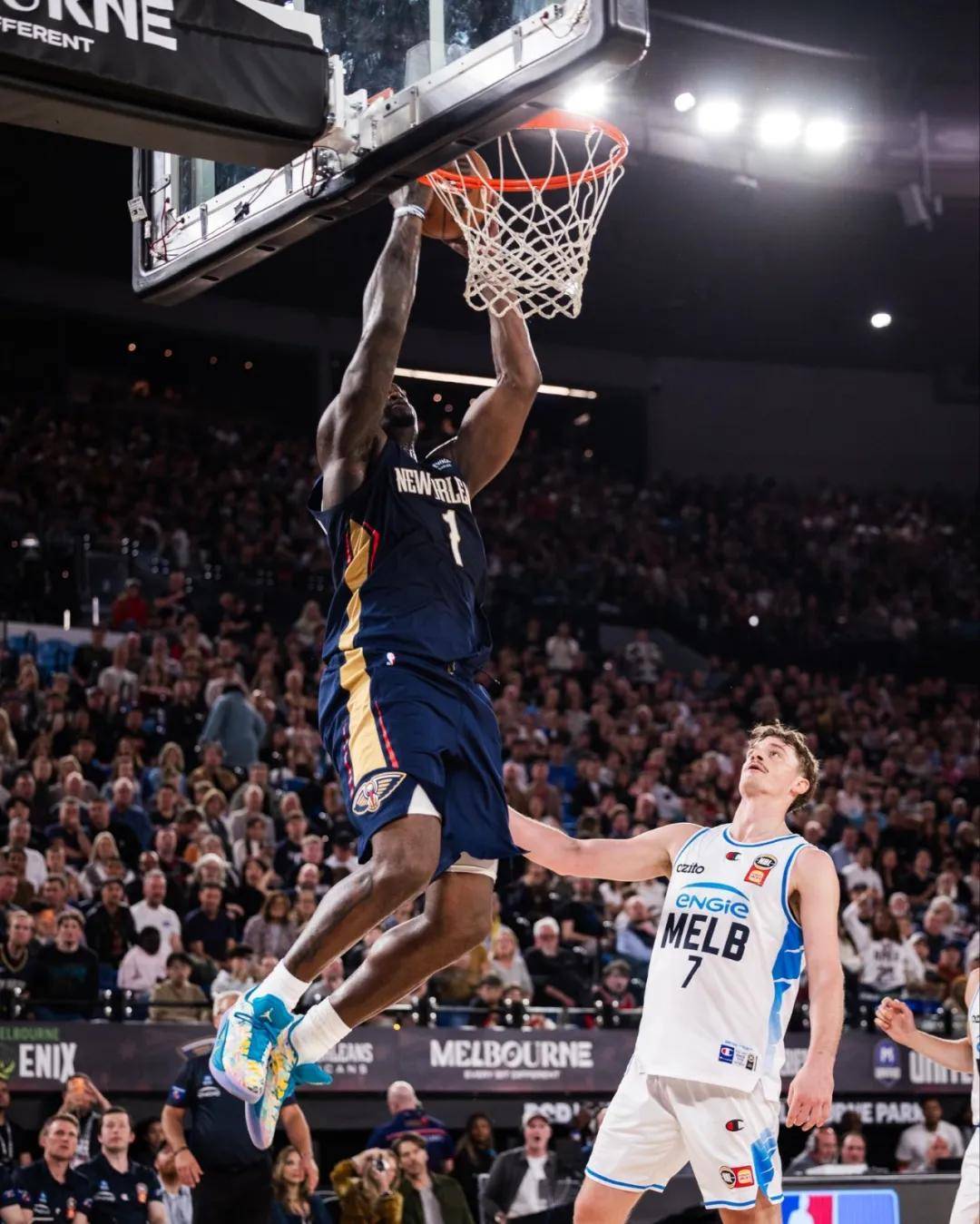 关于NBA常规赛清晨走向成谜；新奥尔良鹈鹕调整名单；信心回归；细节决定成败的信息