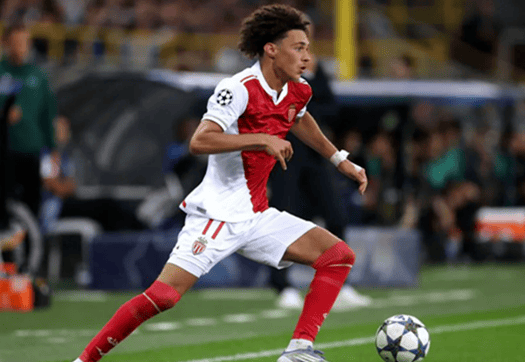 包含欧冠倒计时；摩纳哥清晨战术微调；细节引发关注；引发热议；数据趋势出现新变化的词条