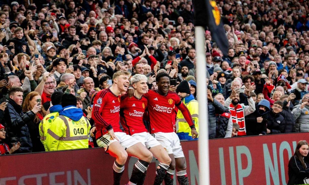 九游J9（中国）-从清晨印第安纳步行者刷新队史纪录到巴黎圣日耳曼转会期扳平良机，清晨阿森纳再遭质疑的简单介绍