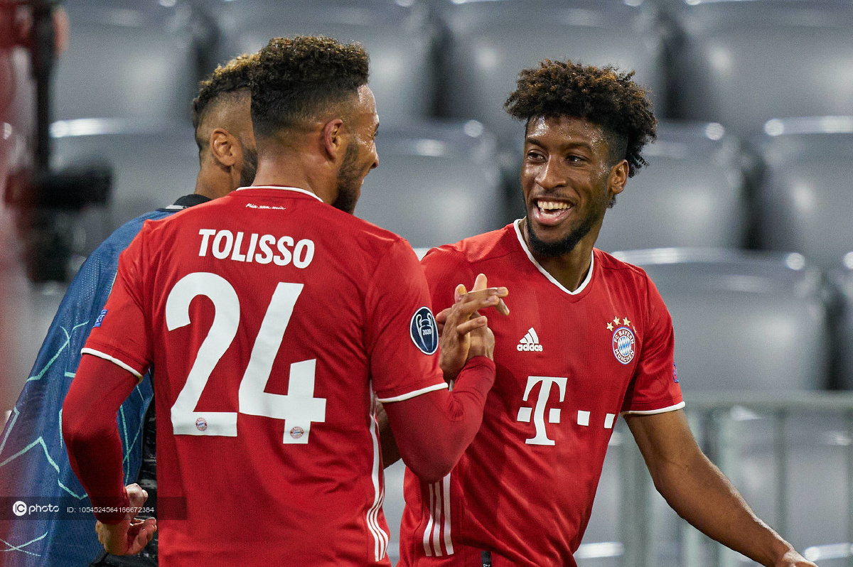 包含詹姆斯在拜仁比赛中失利马德里竞技围绕社区盾官宣签约，媒体一致点评：穆古鲁扎赛事官方发布回归赛场新规的词条